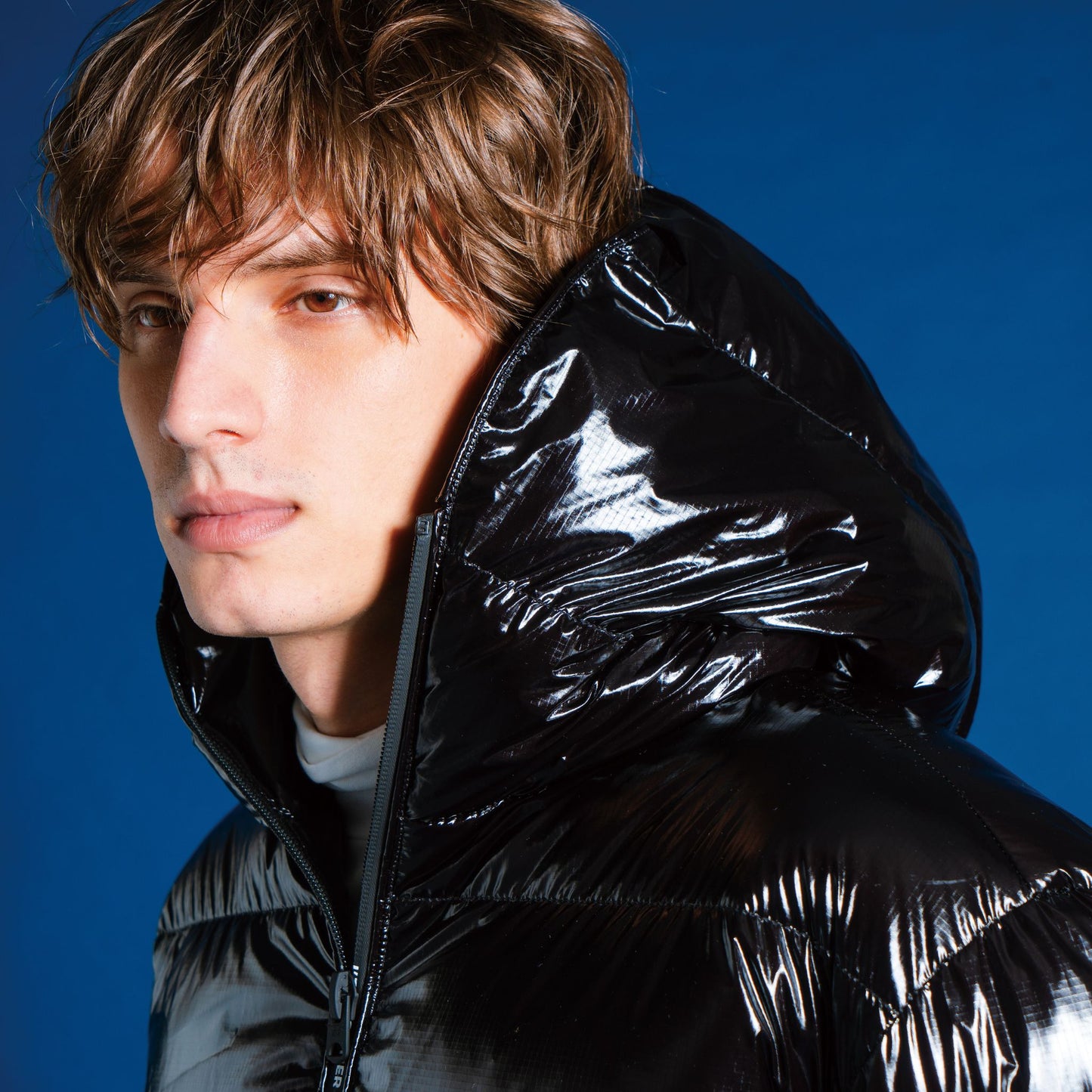 I'Z FRONTIER(アイズフロンティア) 9870 ダウンジャケット