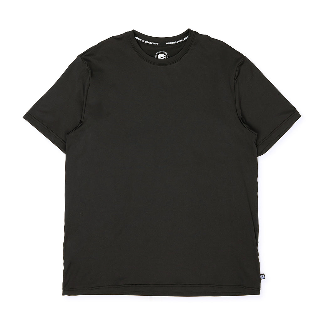 ORIGINAL GEAR CRAFT OGC-AST01 ドライTシャツの正面。夏のワークシーンに最適なシンプルで涼しいデザイン（カラー：ブラック）