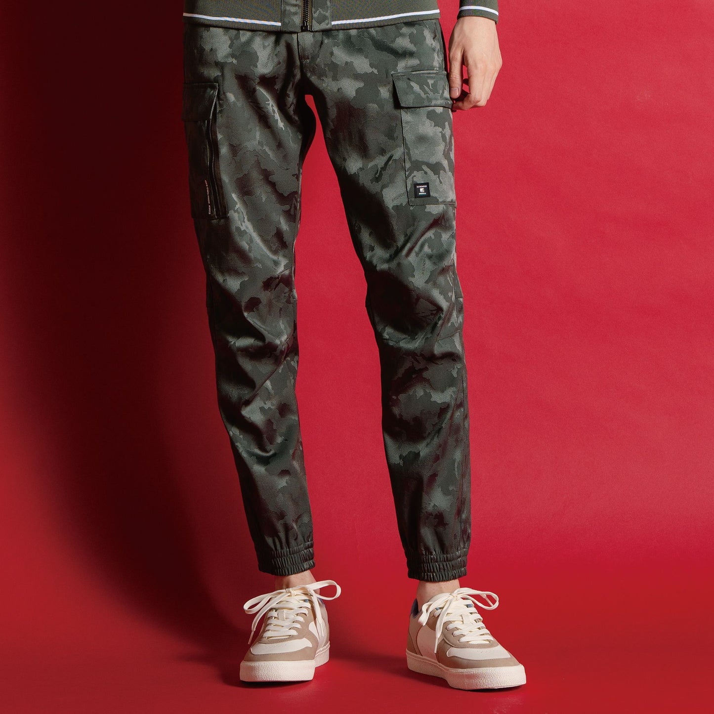 I’ZFRONTIER(アイズフロンティア) 8013 ストレッチジャガードジョガーパンツ